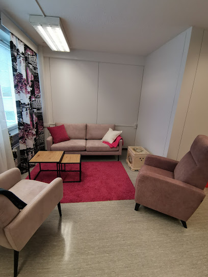 Tukikeskustelut kaupungissa Tampere