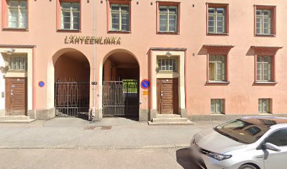 Hyvan olon hoitola Huhtikuu kaupungissa Tampere