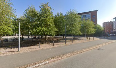 Psykologi ja perheterapeutti Anu Karjalainen kaupungissa Oulu